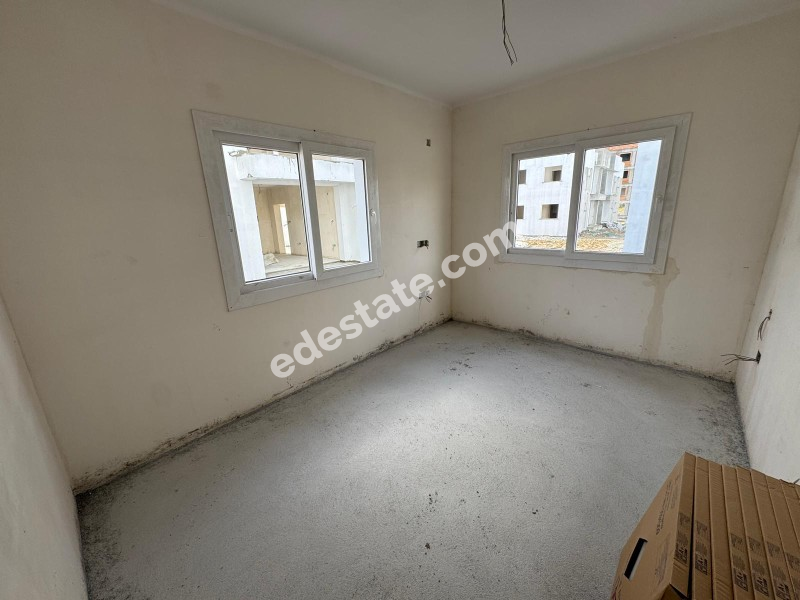 Lefkoşa Gönyeli'de TÜRK KOÇANLI SATILIK ZEMİN KAT 2+1 (ÖDEME PLANLI) SON 1 DAİRE 