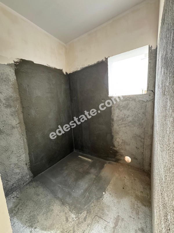 Lefkoşa Gönyeli'de TÜRK KOÇANLI SATILIK ZEMİN KAT 2+1 (ÖDEME PLANLI) SON 1 DAİRE 