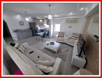 Efeler Mahallesi’nde Havuzlu Sitede Satılık 2+1 Dubleks