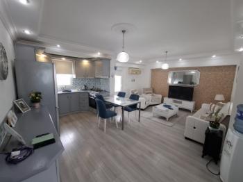 Efeler Mahallesi’nde Havuzlu Sitede Satılık 2+1 Dubleks