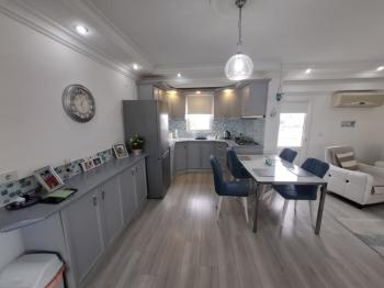 Efeler Mahallesi’nde Havuzlu Sitede Satılık 2+1 Dubleks