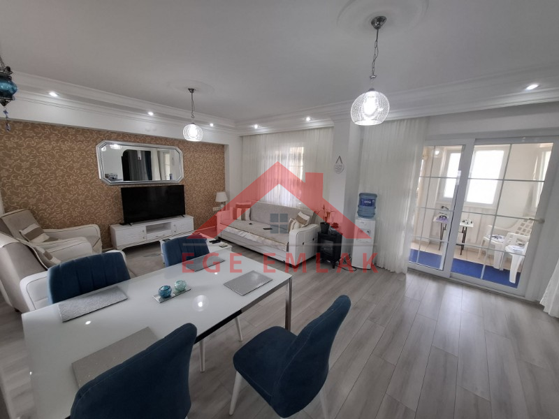 Efeler Mahallesi’nde Havuzlu Sitede Satılık 2+1 Dubleks