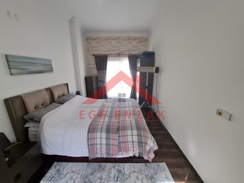 Efeler Mahallesi’nde Havuzlu Sitede Satılık 2+1 Dubleks