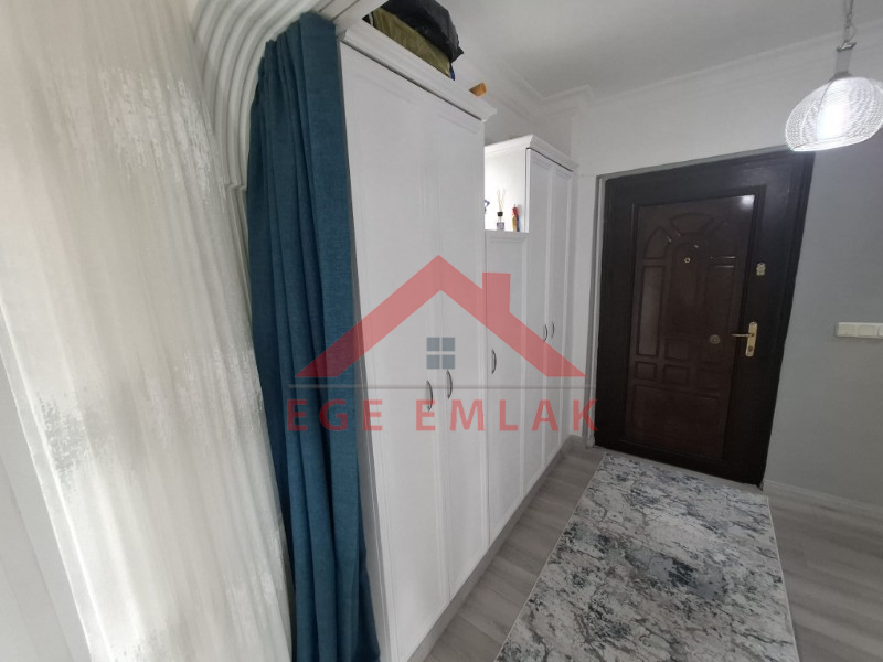 Efeler Mahallesi’nde Havuzlu Sitede Satılık 2+1 Dubleks