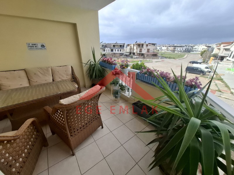 Efeler Mahallesi’nde Havuzlu Sitede Satılık 2+1 Dubleks