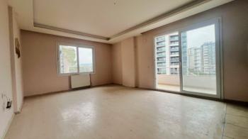 Elmas’tan Merkezi Konumda Yatırıma Ve Oturuma Uygun 1+1