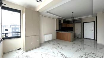 Elmas’tan Akdeniz Mh’de Yatırıma Uygun Havuzlu Sıfır 2+1