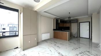 Elmas’tan Akdeniz Mh’de Yatırıma Uygun Havuzlu Sıfır 2+1