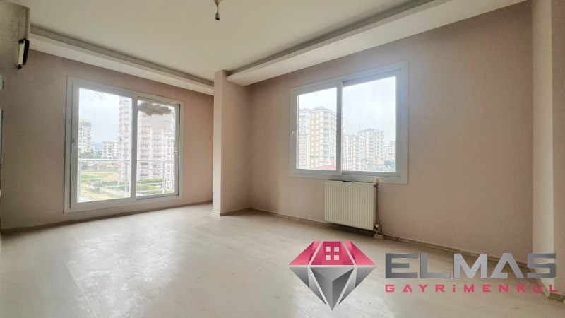 Elmas’tan Merkezi Konumda Yatırıma Ve Oturuma Uygun 1+1