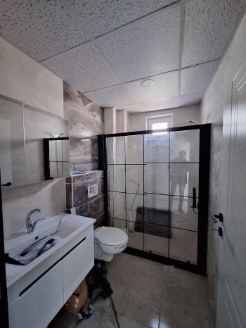 GÜVENAY - ÇORUM ULUKAVAK MEHMETCİK ANADOLU LİSESİ  CİVARI 3+1 KİRALIK DAİRE 