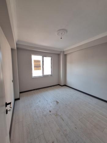 GÜVENAY - ÇORUM ULUKAVAK MEHMETCİK ANADOLU LİSESİ  CİVARI 3+1 KİRALIK DAİRE 