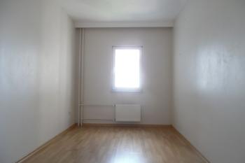 EMLAK KONUTLARINDA YATIRIMLIK 3+1 SATILIK DAİRE 