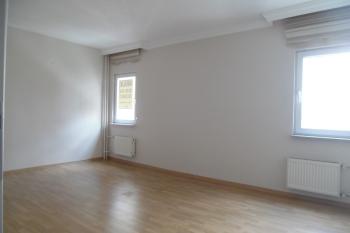 EMLAK KONUTLARINDA YATIRIMLIK 3+1 SATILIK DAİRE 