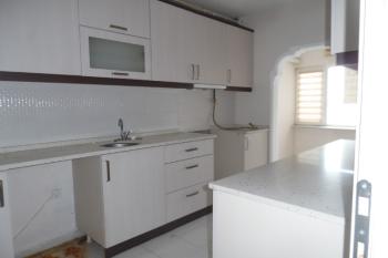 EMLAK KONUTLARINDA YATIRIMLIK 3+1 SATILIK DAİRE 