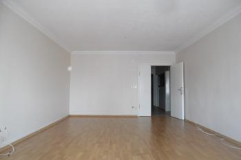 EMLAK KONUTLARINDA YATIRIMLIK 3+1 SATILIK DAİRE 