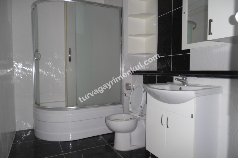 EMLAK KONUTLARINDA YATIRIMLIK 3+1 SATILIK DAİRE 