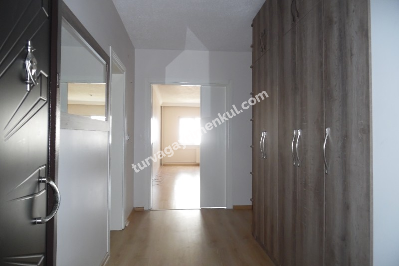 EMLAK KONUTLARINDA YATIRIMLIK 3+1 SATILIK DAİRE 