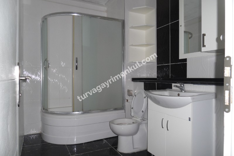 EMLAK KONUTLARINDA YATIRIMLIK 3+1 SATILIK DAİRE 