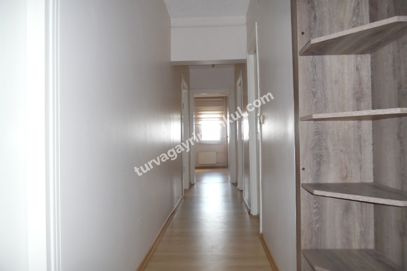 EMLAK KONUTLARINDA YATIRIMLIK 3+1 SATILIK DAİRE 