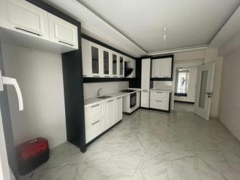 AFYON ÜÇOK EMLAKTAN SÜLÜN DE ANA YOL ÜZERİ KİRALIK ARAKAT 3+1 ASANSÖRLÜ LÜX GENİŞ DAİRE