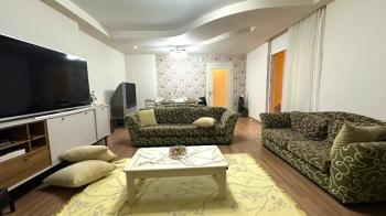 Elmas’tan Akkent’te Geniş Metraj Havuzlu Bağımsız Mutfak 3+1