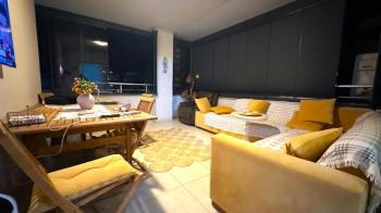 Elmas’tan Akkent’te Geniş Metraj Havuzlu Bağımsız Mutfak 3+1