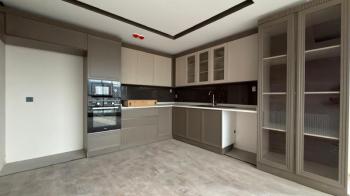 Elmas’tan Menteş’te Lüks Projede Havuzlu Kapalı Otoparklı 2+1