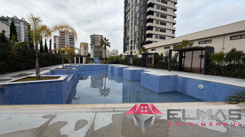 Elmas’tan Menteş’te Lüks Projede Havuzlu Kapalı Otoparklı 2+1