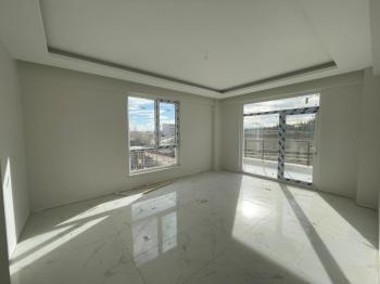 AFYON ÜÇOK EMLAKTAN MAREŞAL F ÇAKMAK MAH SATILIK SIFIR 3+1 DAİRELER 