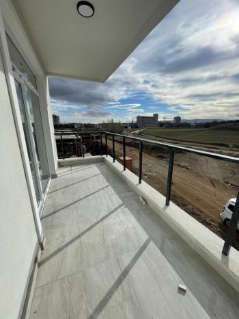 AFYON ÜÇOK EMLAKTAN MAREŞAL F ÇAKMAK MAH SATILIK SIFIR 3+1 DAİRELER 