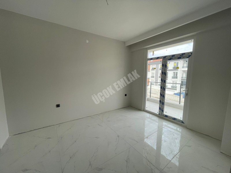 AFYON ÜÇOK EMLAKTAN MAREŞAL F ÇAKMAK MAH SATILIK SIFIR 3+1 DAİRELER 