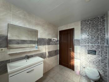 ALYANS'TAN GMK'YA SIFIR MASRAFSIZ HER İŞE UYGUN SATILIK OFİS