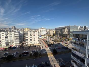 ALYANS'TAN GMK'YA SIFIR MASRAFSIZ HER İŞE UYGUN SATILIK OFİS