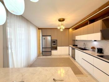 Didim'de Satılık Tam Müstakil 4+1 Villa