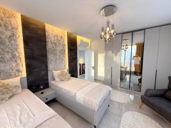 Didim'de Satılık Tam Müstakil 4+1 Villa