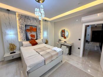 Didim'de Satılık Tam Müstakil 4+1 Villa