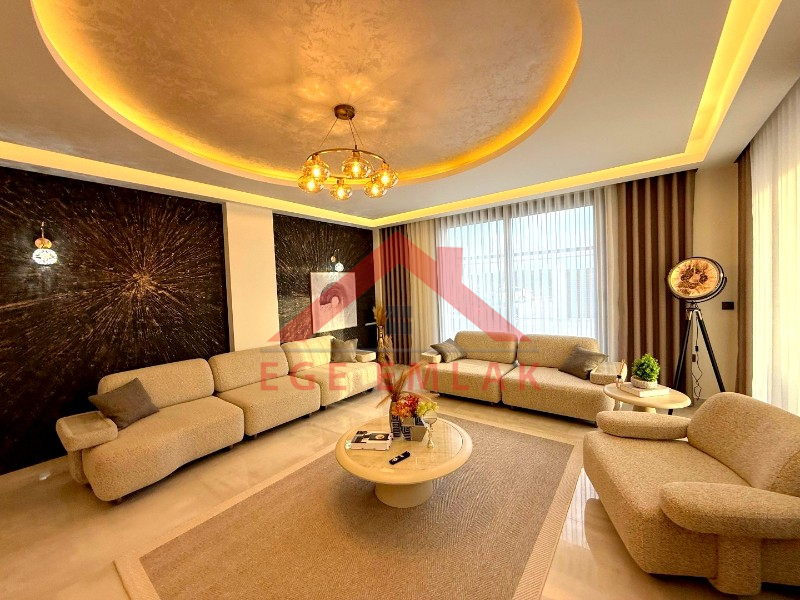 Didim'de Satılık Tam Müstakil 4+1 Villa