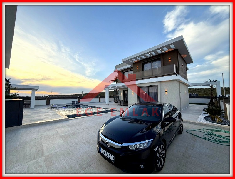Didim'de Satılık Tam Müstakil 4+1 Villa