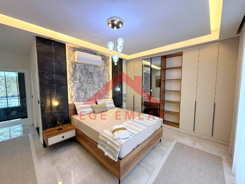 Didim'de Satılık Tam Müstakil 4+1 Villa