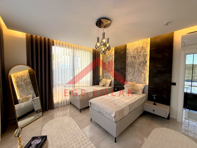 Didim'de Satılık Tam Müstakil 4+1 Villa
