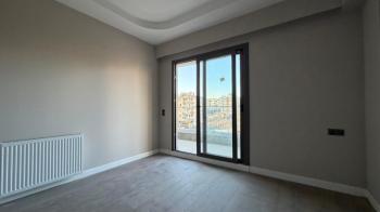 Elmas’tan GMK Üzeri Deniz Manzaralı Lüks Tasarım Sıfır 2+1