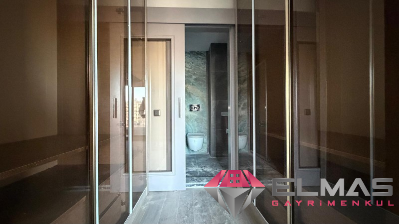 Elmas’tan GMK Üzeri Deniz Manzaralı Lüks Tasarım Sıfır 2+1