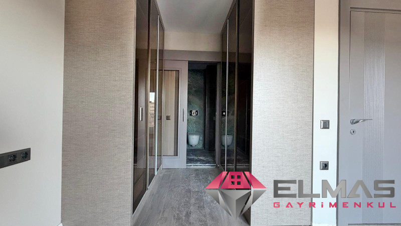 Elmas’tan GMK Üzeri Deniz Manzaralı Lüks Tasarım Sıfır 2+1