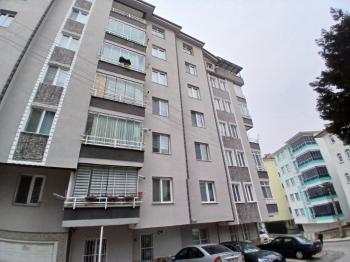 GÜVENAY - GÜLABİBEY HİCRET CAMİİ KARŞISI ÇORUM SATILIK 3+1 DAİRE