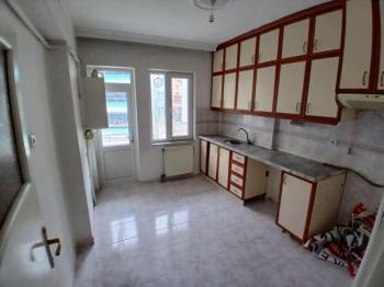 GÜVENAY - GÜLABİBEY HİCRET CAMİİ KARŞISI ÇORUM SATILIK 3+1 DAİRE
