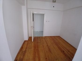 GÜVENAY - GÜLABİBEY HİCRET CAMİİ KARŞISI ÇORUM SATILIK 3+1 DAİRE