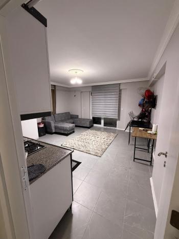 ÜNİVERSİTE BÖLGESİNDE SATILIK 1+1 DAİRE