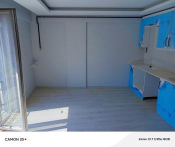 MUDANYA HALİTPAŞA 'da STADYUM MEVKİİ SATILIK 3.KAT SIFIR 1+1 DAİRE