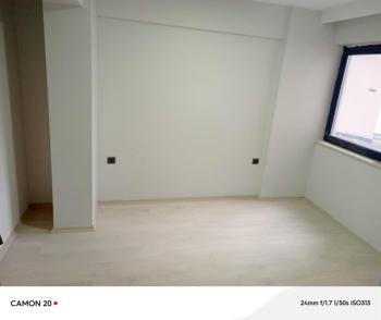 MUDANYA ÖMERBEY BİAPORT SİTESİ 'NDE KİRALIK ARA KAT SIFIR 1+1 DAİRE