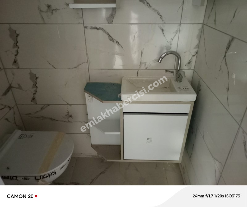 MUDANYA ÖMERBEY BİAPORT SİTESİ 'NDE KİRALIK ARA KAT SIFIR 1+1 DAİRE